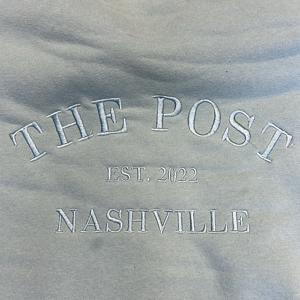 NWOT - The Post Nashville Oversized Crew